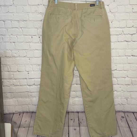 Men’s Patagonia khaki pants - Picture 4 of 8